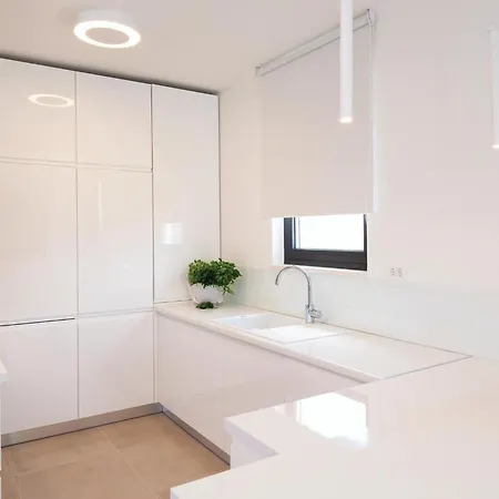 Luxurious In Okrug Gornji With Sauna Prázdninový dům Trogir